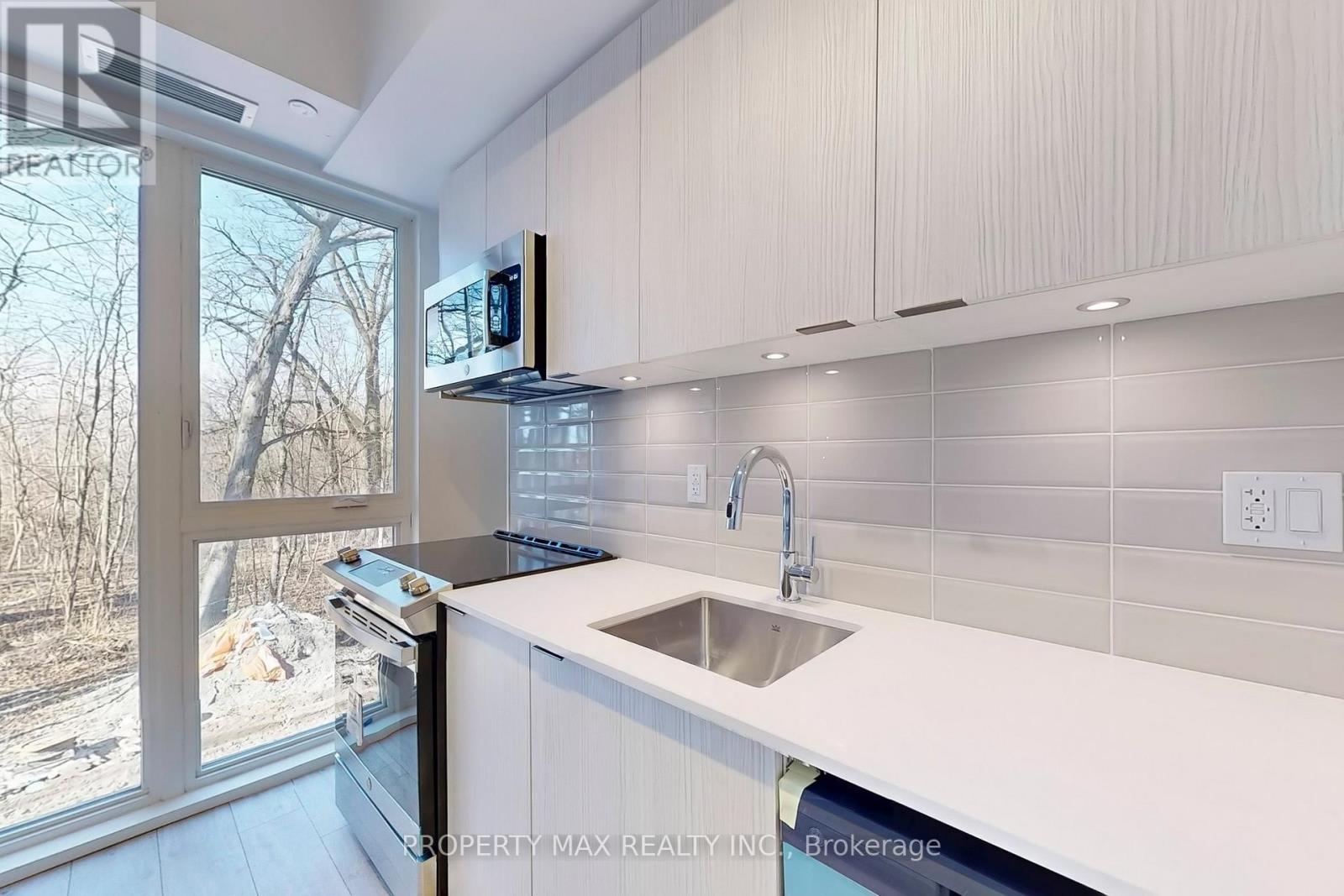 9 - 170 Clonmore Drive, Toronto, Ontario  M1N 0B9 - Photo 14 - E13219094