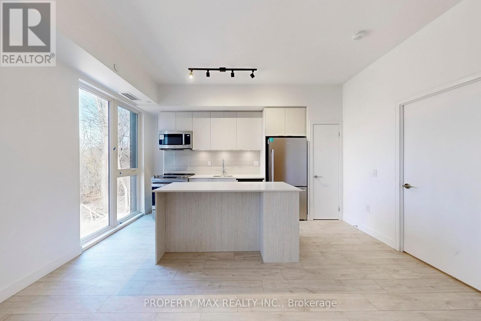 9 - 170 Clonmore Drive, Toronto, Ontario  M1N 0B9 - Photo 8 - E13219094