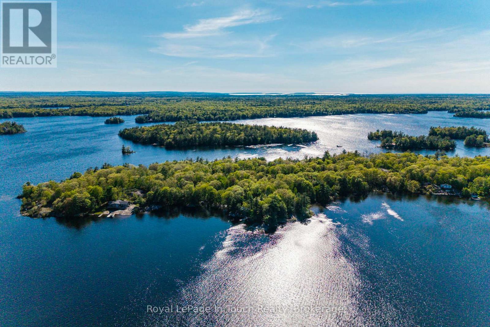 1958 Six Mile Lake Shore Island, Georgian Bay, Ontario  L0K 1S0 - Photo 1 - X12862176