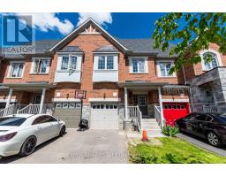 32 YATELY STREET, Brampton, Ontario