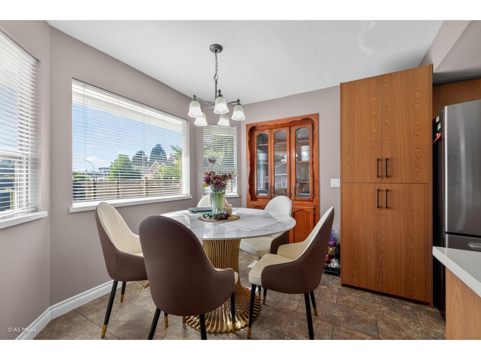 6715 128b Street, Surrey, British Columbia  V3W 9X7 - Photo 15 - R3128968