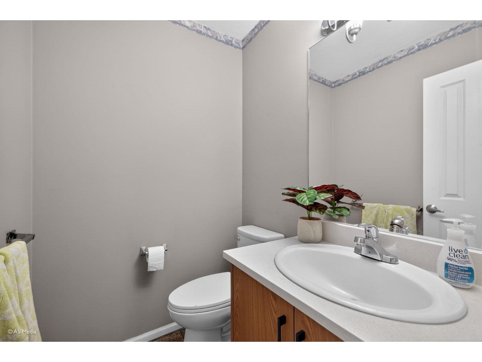 6715 128b Street, Surrey, British Columbia  V3W 9X7 - Photo 16 - R3128968
