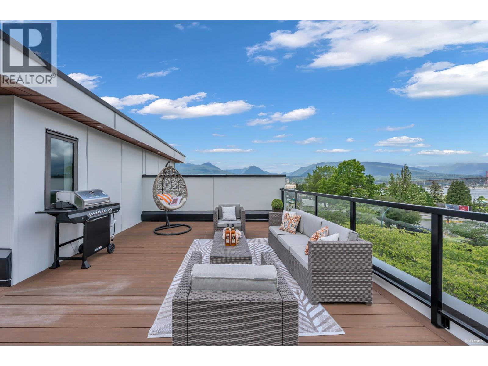 2 2893 Eton Street, Vancouver, British Columbia  V5K 1K4 - Photo 19 - R3129285