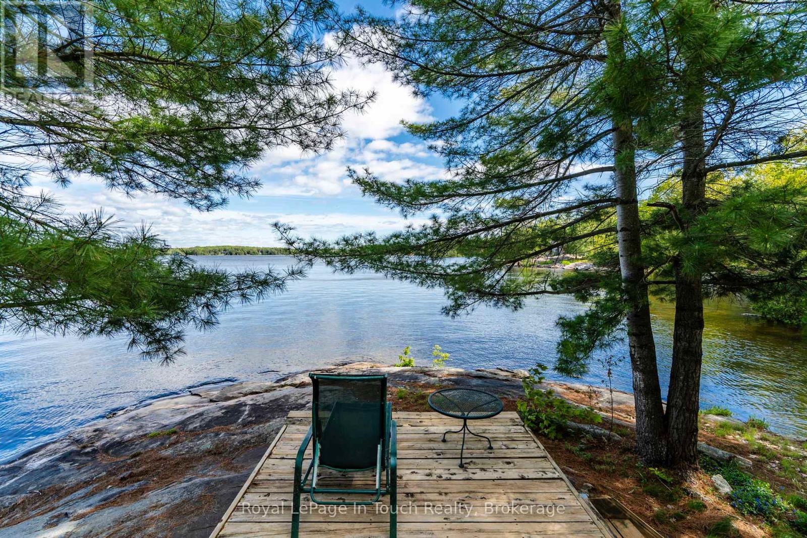 1916 Six Mile Lake Shore Island, Georgian Bay, Ontario  L0K 1S0 - Photo 2 - X12861736