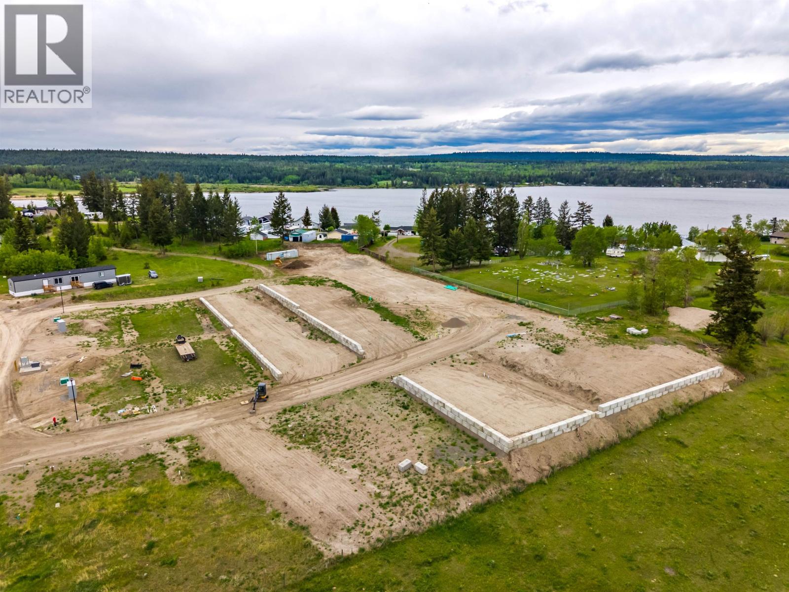 59 4072 Lac La Hache Station Road, Lac La Hache, British Columbia  V0K 1T1 - Photo 2 - R3130019