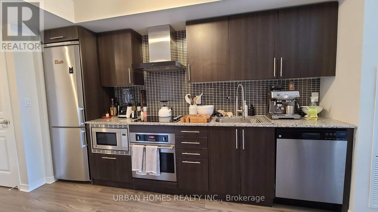 704 - 352 Front Street W, Toronto, Ontario  M5V 1B5 - Photo 3 - C13219170