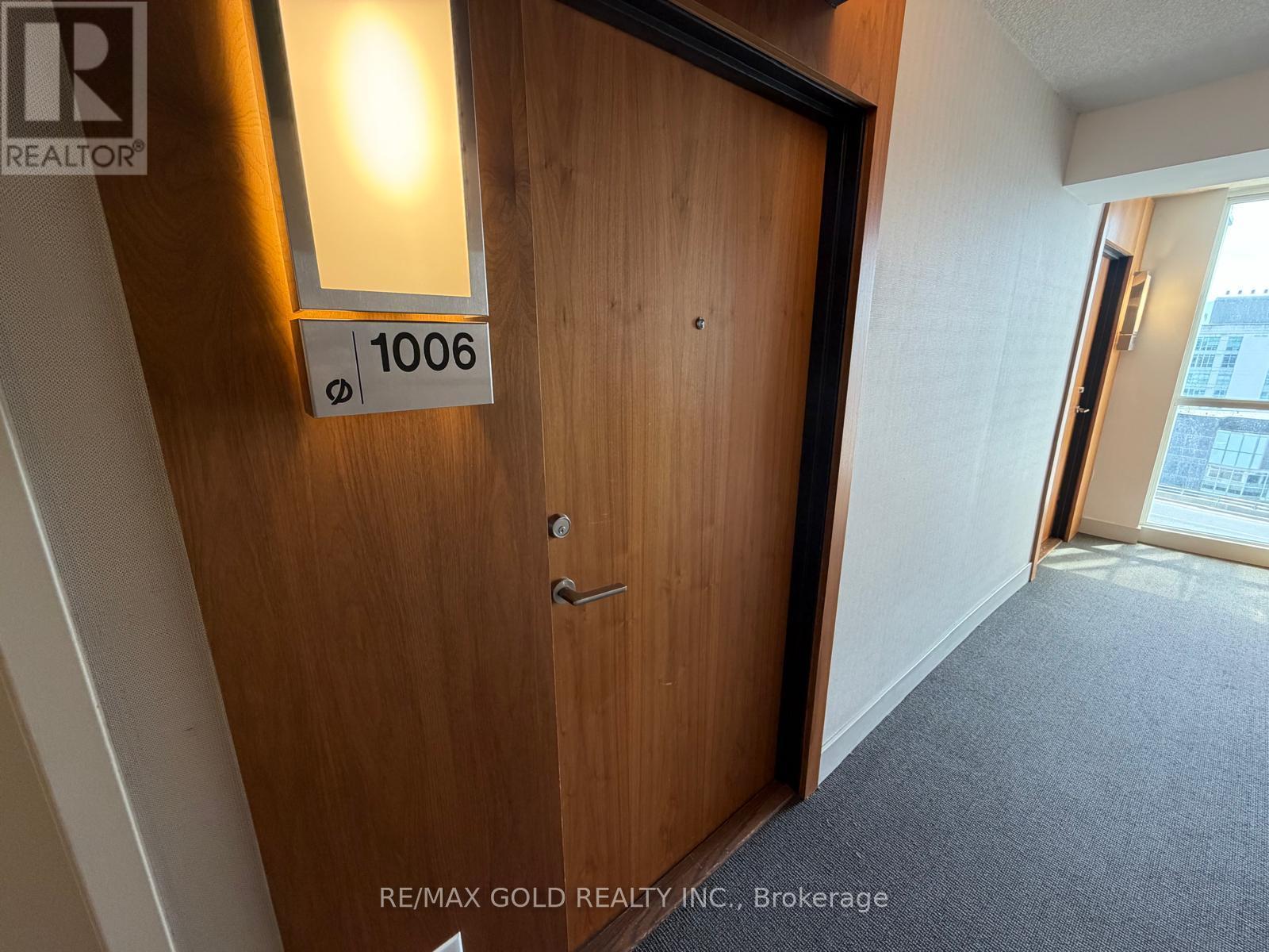 1006 - 75 Queens Wharf Road, Toronto, Ontario  M5V 0J8 - Photo 2 - C13219176