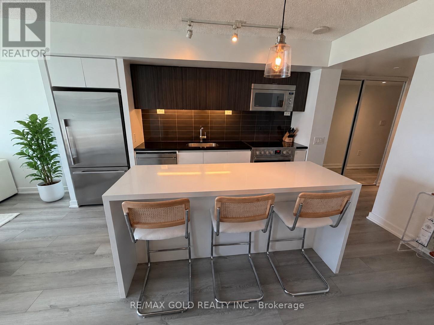 1006 - 75 Queens Wharf Road, Toronto, Ontario  M5V 0J8 - Photo 5 - C13219176