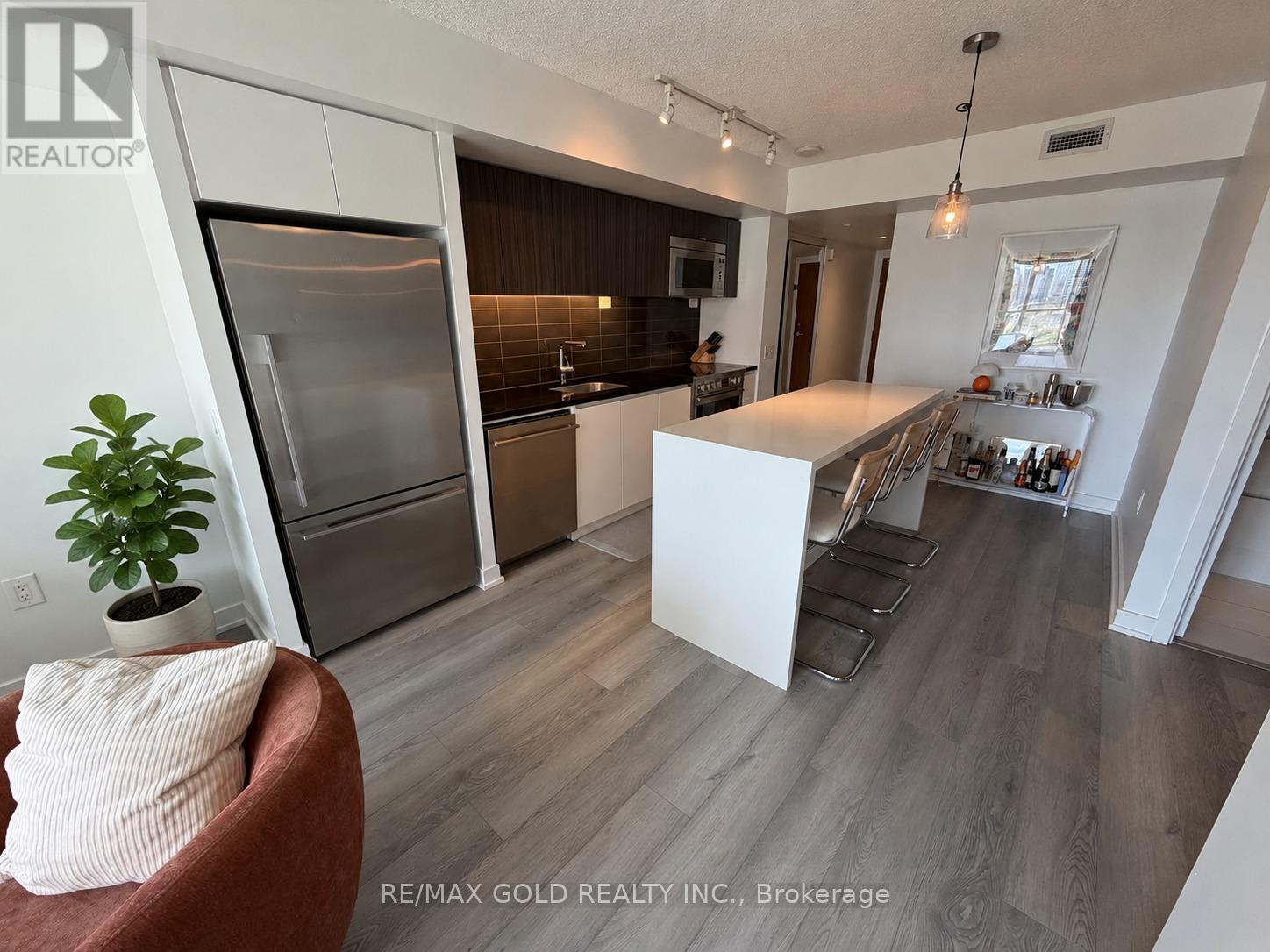1006 - 75 Queens Wharf Road, Toronto, Ontario  M5V 0J8 - Photo 9 - C13219176