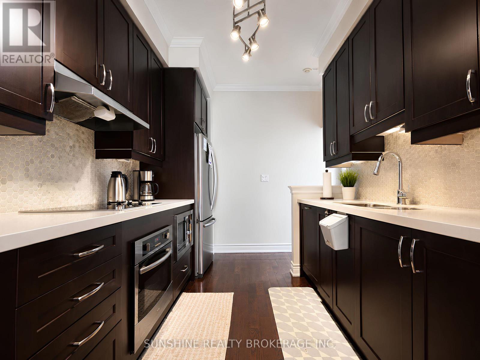 12 - 20 Hargrave Lane, Toronto, Ontario  M4N 0A4 - Photo 8 - C13219212
