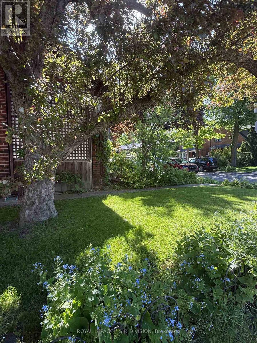 112 Rose Park Drive, Toronto, Ontario  M4T 1R5 - Photo 34 - C12910586