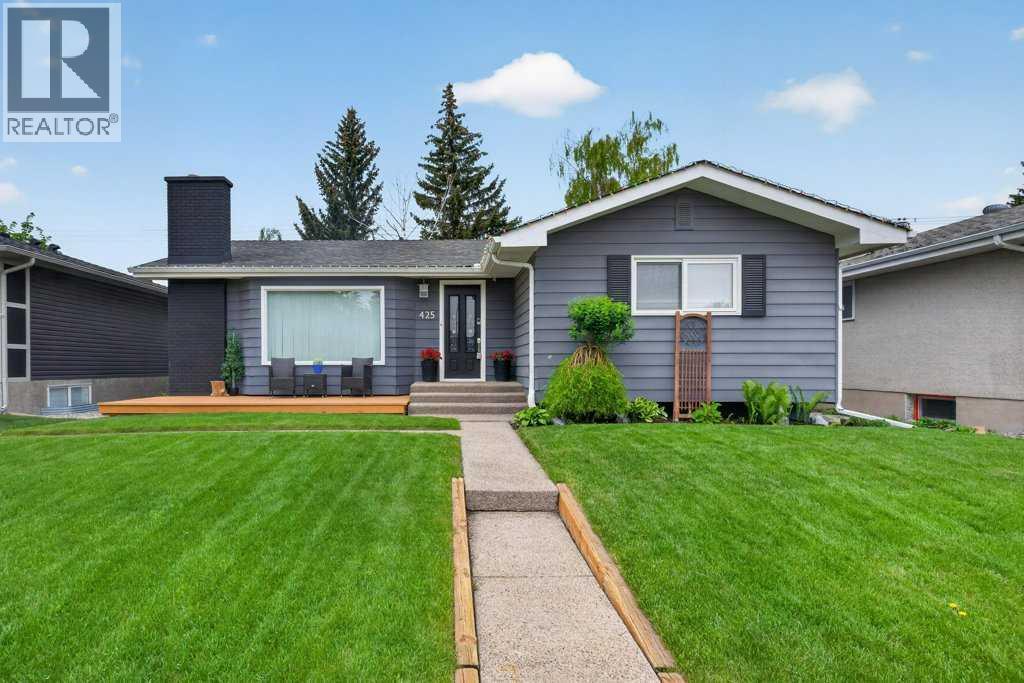 425 Woodland Crescent Se, Calgary, Alberta  T2J 1J7 - Photo 1 - A2296843