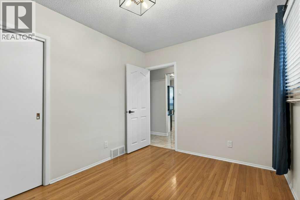 425 Woodland Crescent Se, Calgary, Alberta  T2J 1J7 - Photo 28 - A2296843
