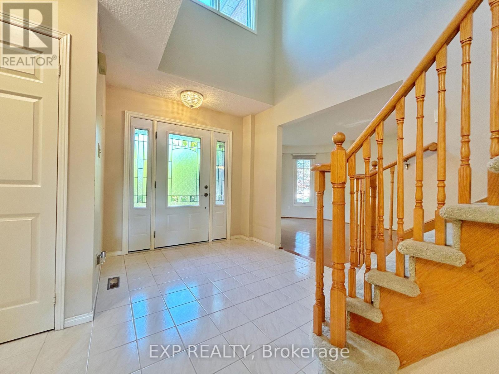 23 Haskell Crescent, Aurora, Ontario L4G 5T4 - Photo 2 - N13219194