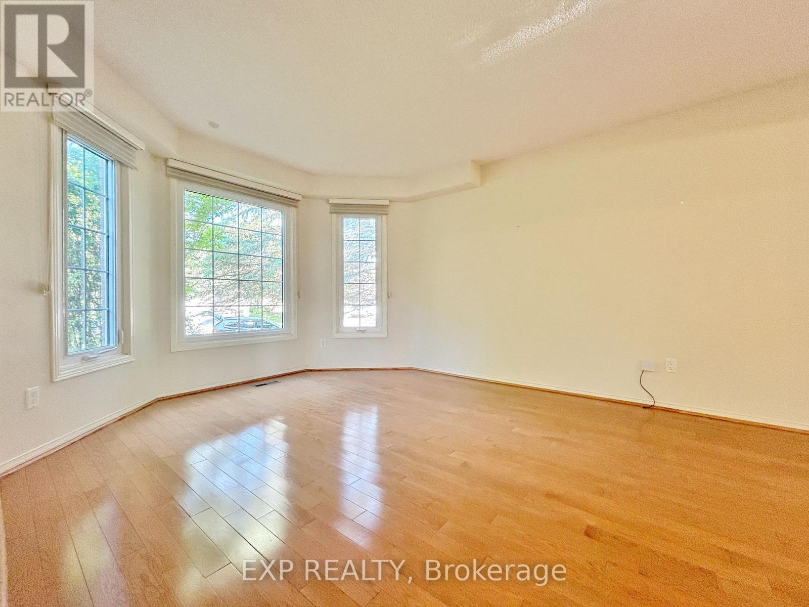 23 Haskell Crescent, Aurora, Ontario L4G 5T4 - Photo 4 - N13219194