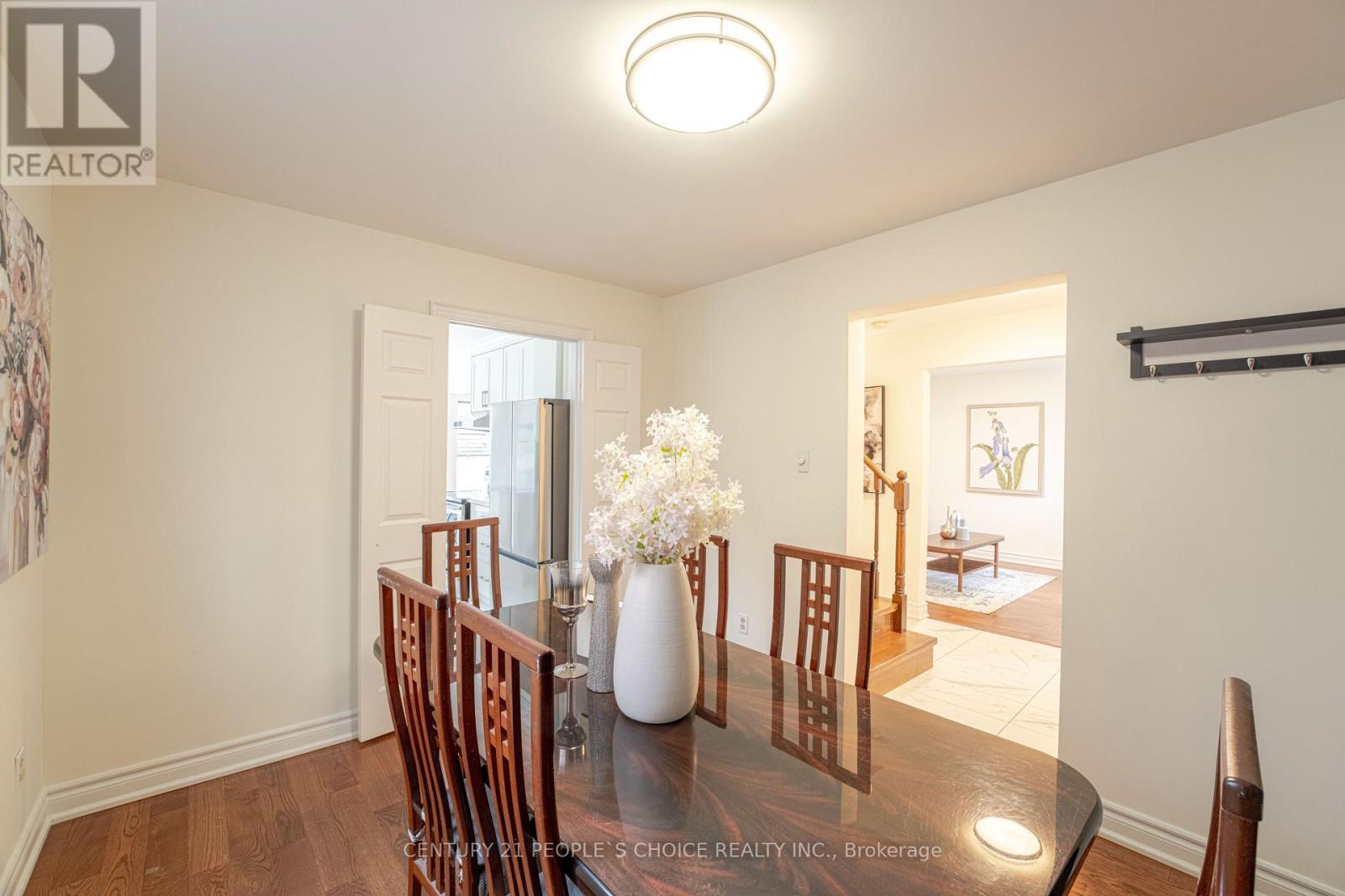 15 Kilbarry Court, Richmond Hill, Ontario  L4C 6M8 - Photo 13 - N13219210