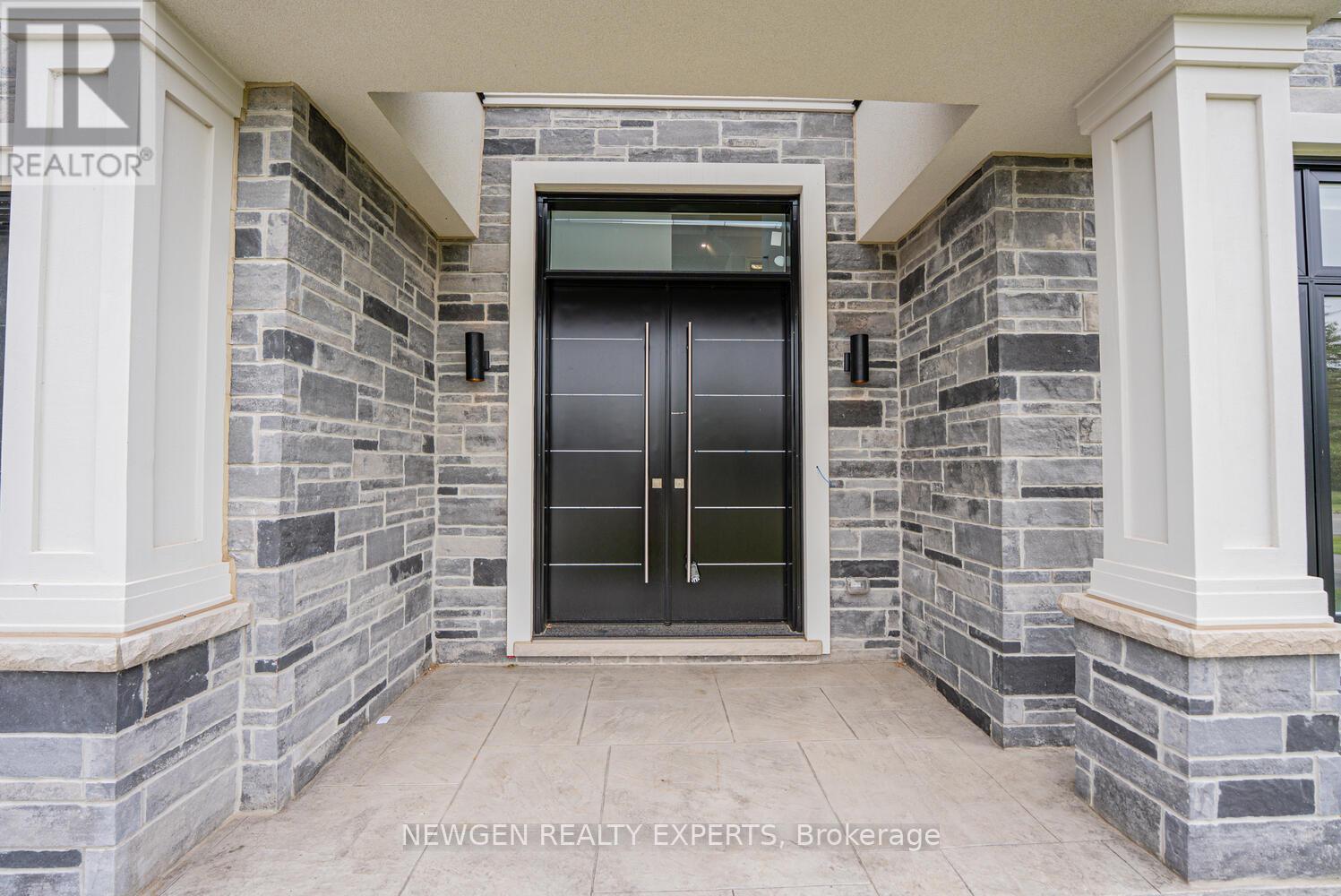 1510 Bridge Road, Oakville, Ontario  L6L 2E3 - Photo 4 - W13219184