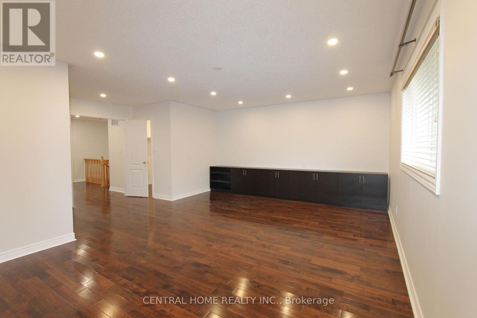 165 Manorheights Street, Richmond Hill, Ontario  L4S 2S8 - Photo 15 - N12858770