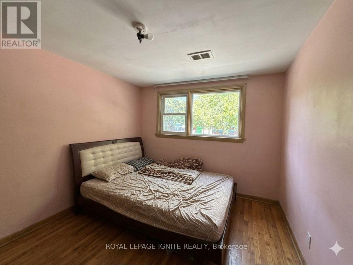 38 Rossander Court, Toronto, Ontario  M1J 2B7 - Photo 14 - E13172648