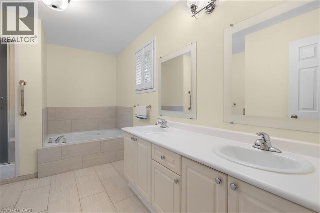 90 Westlawn Drive, Hamilton, Ontario  L9B 2K9 - Photo 20 - 40815085