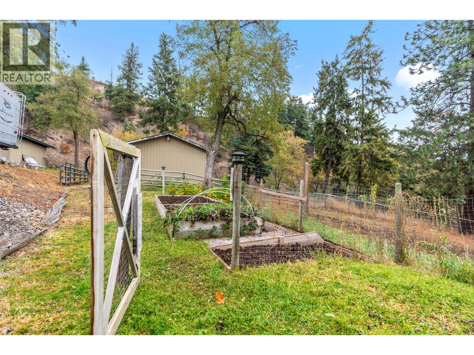 4666 Grandview Flats Road N, Spallumcheen, British Columbia  V4Y 0P7 - Photo 63 - 10388799