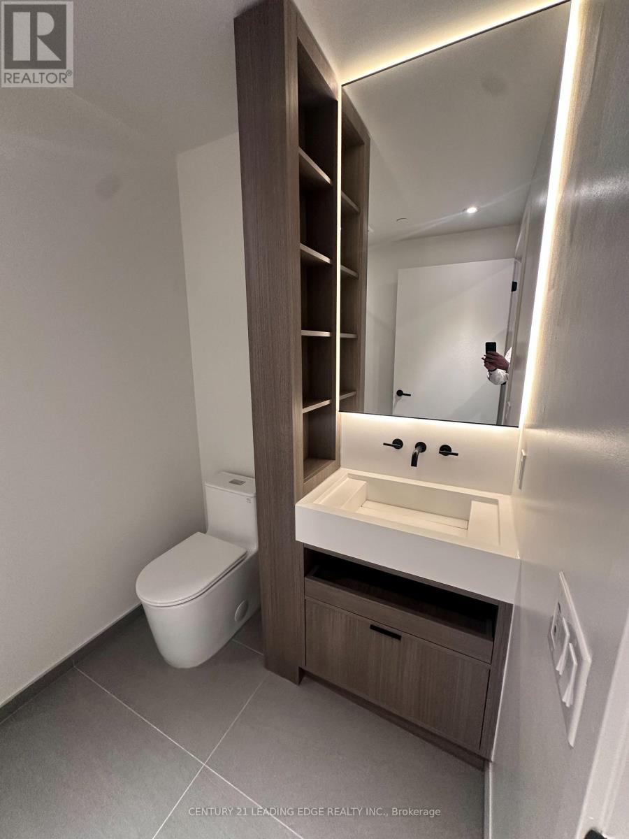 807 - 55 Charles Street E, Toronto, Ontario  M4Y 0J1 - Photo 3 - C13219244