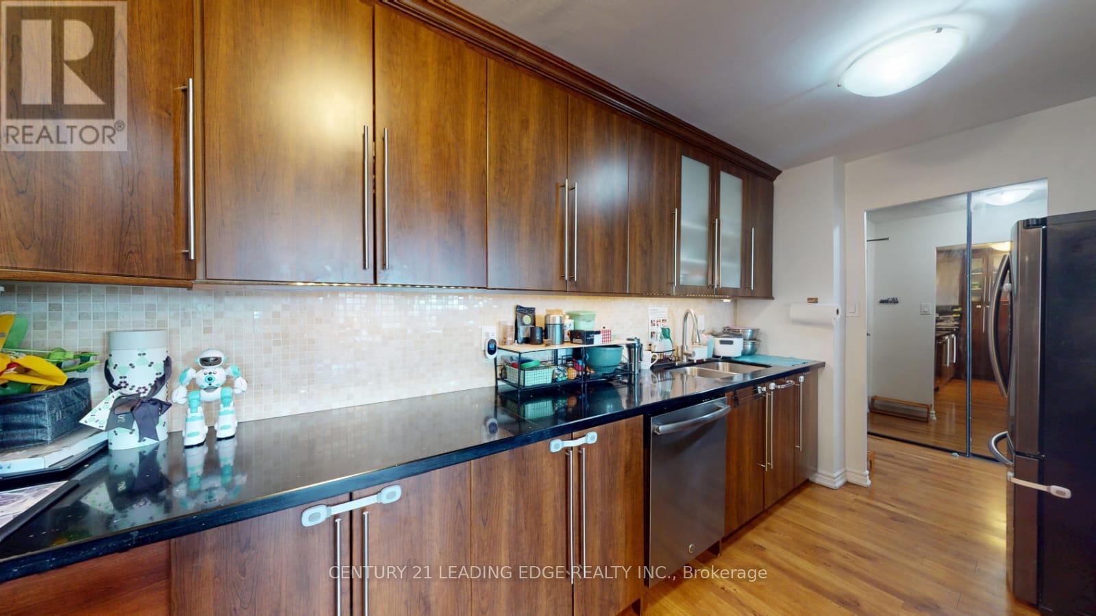 1908 - 511 The West Mall Road, Toronto, Ontario  M9C 1G5 - Photo 10 - W13219226