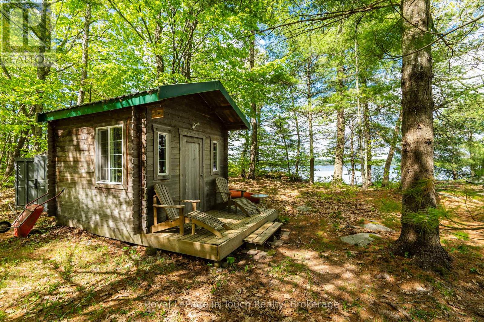 1916 Six Mile Lake Shore Island, Georgian Bay, Ontario  L0K 1S0 - Photo 32 - X12861736