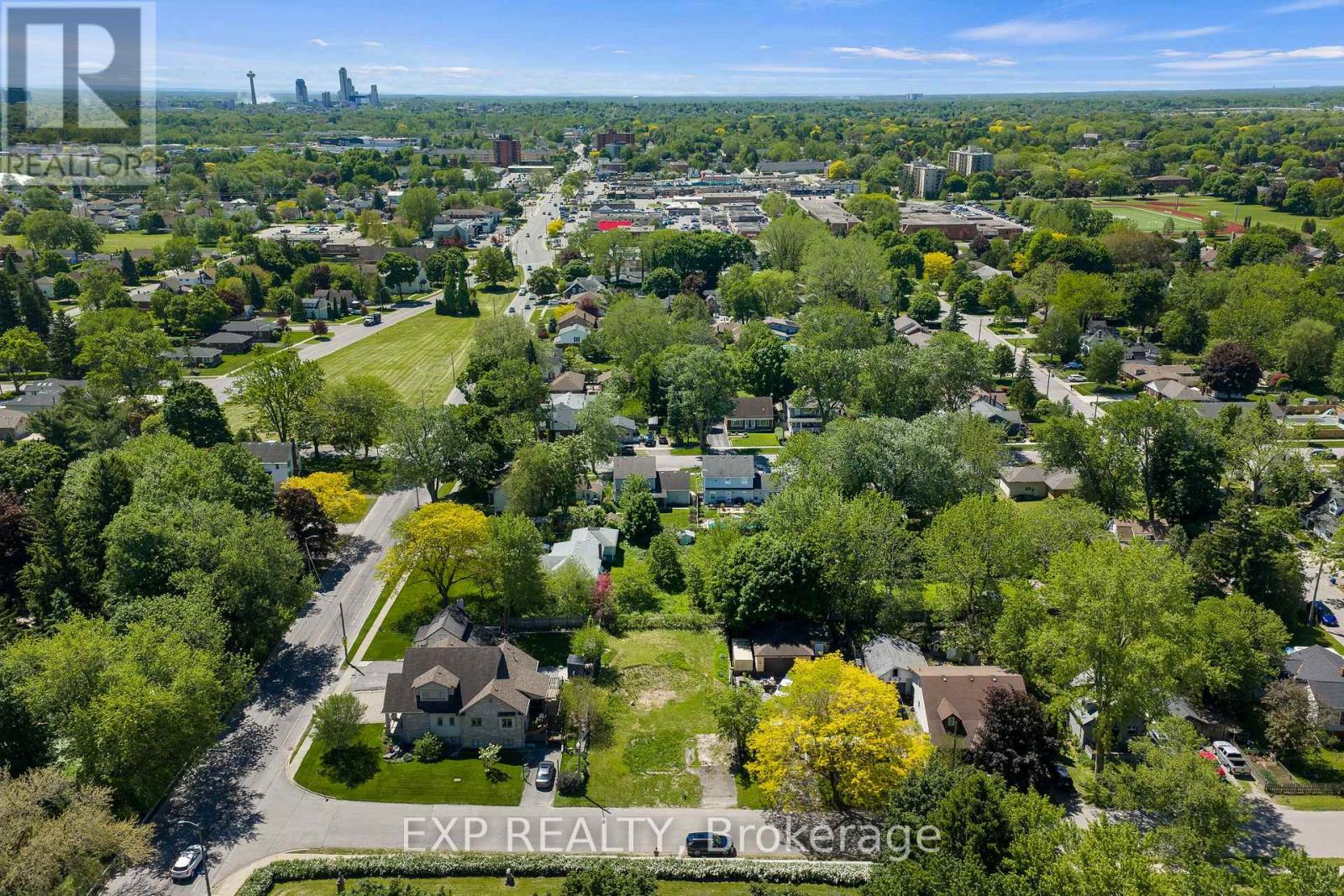 6254 Brock Street, Niagara Falls, Ontario  L2J 1W2 - Photo 5 - X13131022