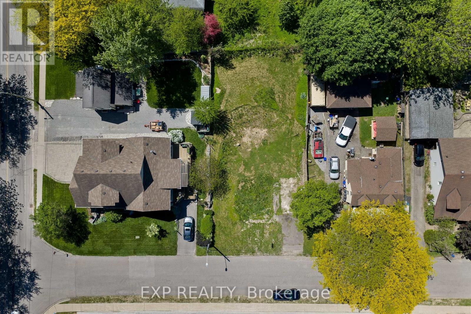 6254 Brock Street, Niagara Falls, Ontario  L2J 1W2 - Photo 2 - X13131022