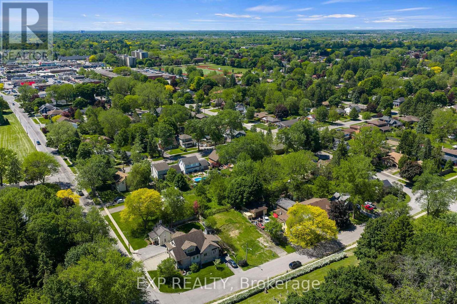 6254 Brock Street, Niagara Falls, Ontario  L2J 1W2 - Photo 4 - X13131022