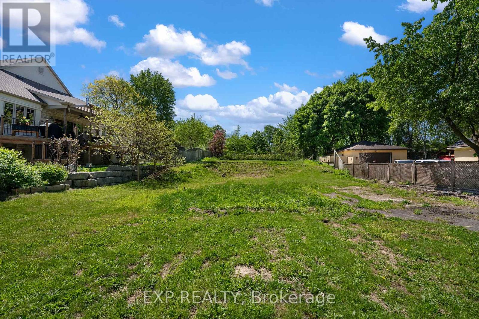 6254 Brock Street, Niagara Falls, Ontario  L2J 1W2 - Photo 3 - X13131022