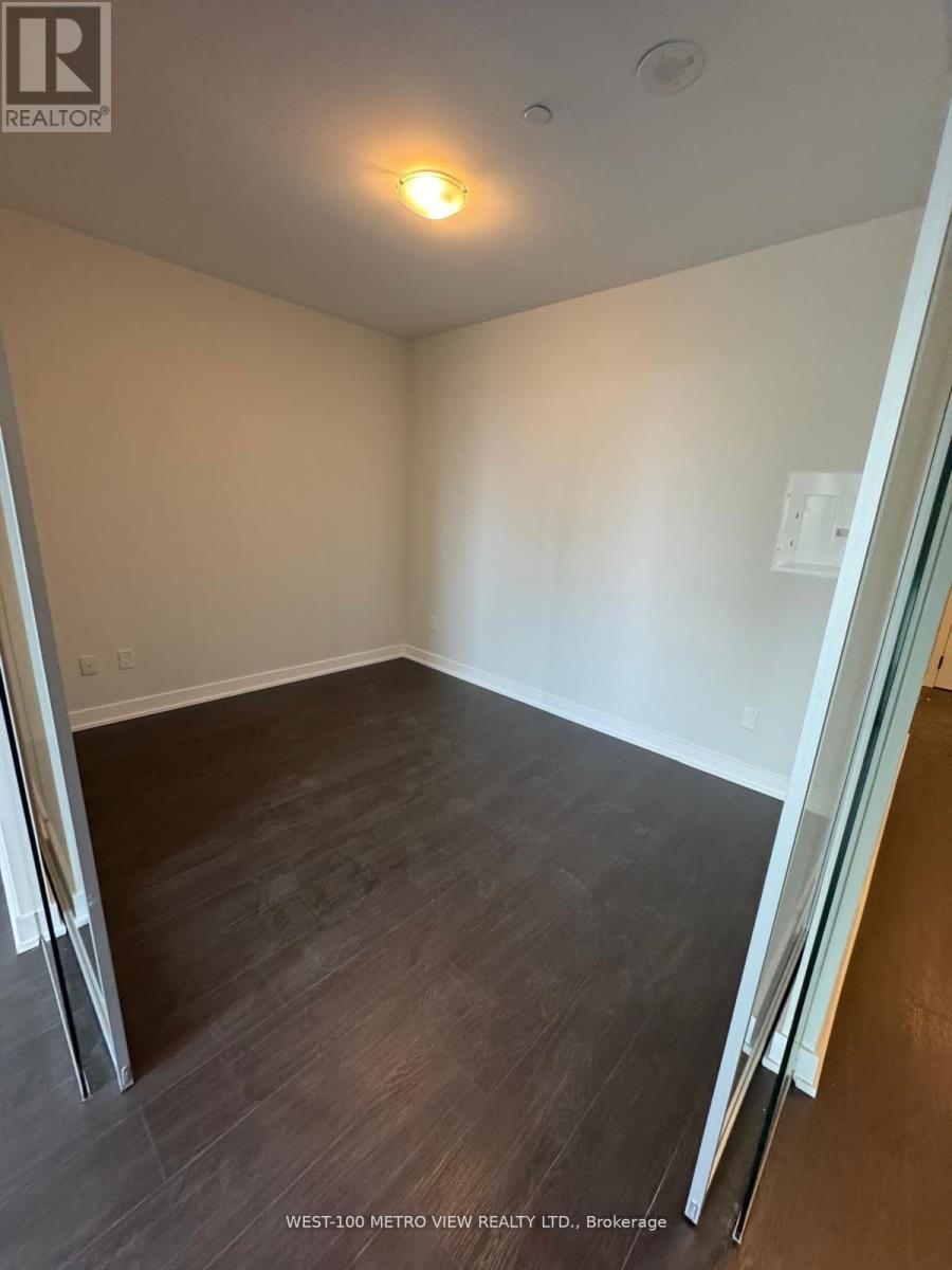 2504 - 430 Square One Drive, Mississauga, Ontario  L5B 0L6 - Photo 6 - W13219278