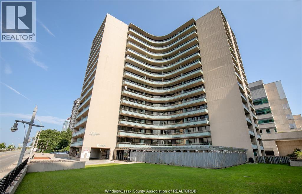 MLS# 26012576: 111 Riverside DRIVE East Unit# 1607, Windsor, Canada