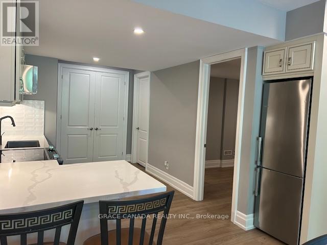 Lower - 3130 Hines Drive, Oakville, Ontario  L6M 0Z7 - Photo 8 - W13152556
