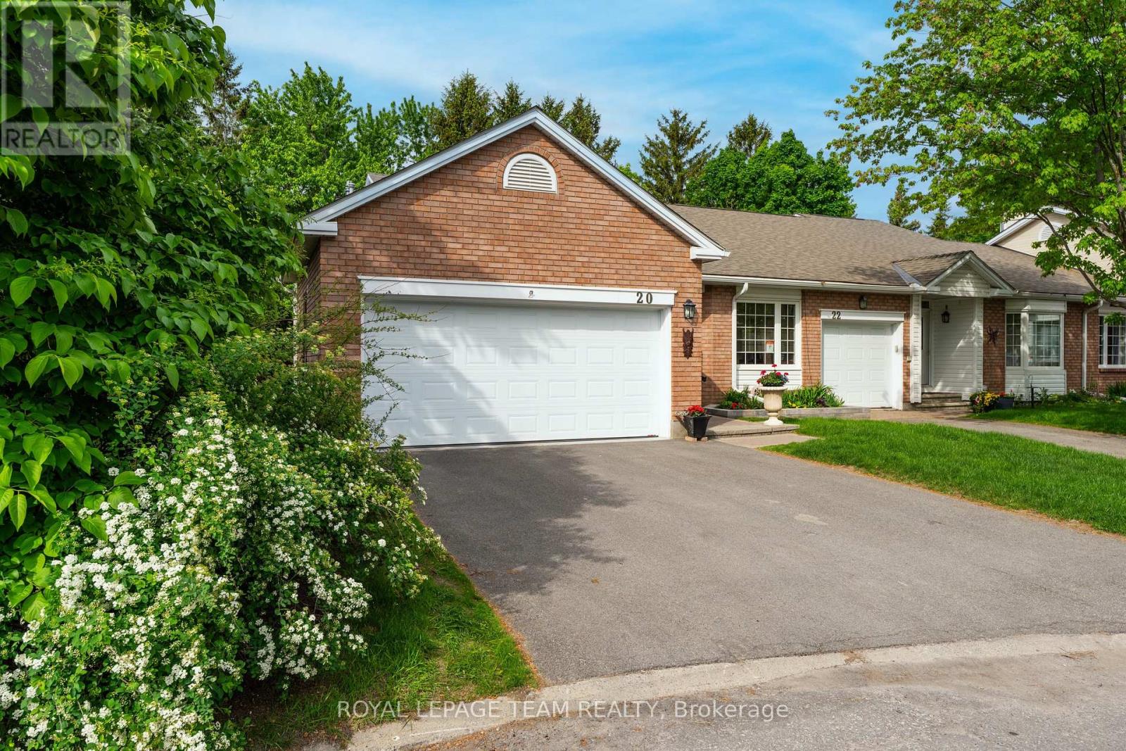 30 - 20 Grand Harbour Court, Ottawa, Ontario  K2S 1H2 - Photo 2 - X13219294