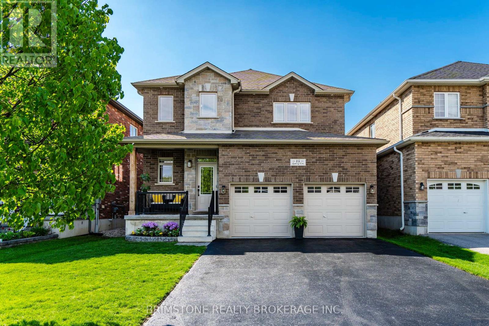 15 LOWRY COURT, Barrie, Ontario