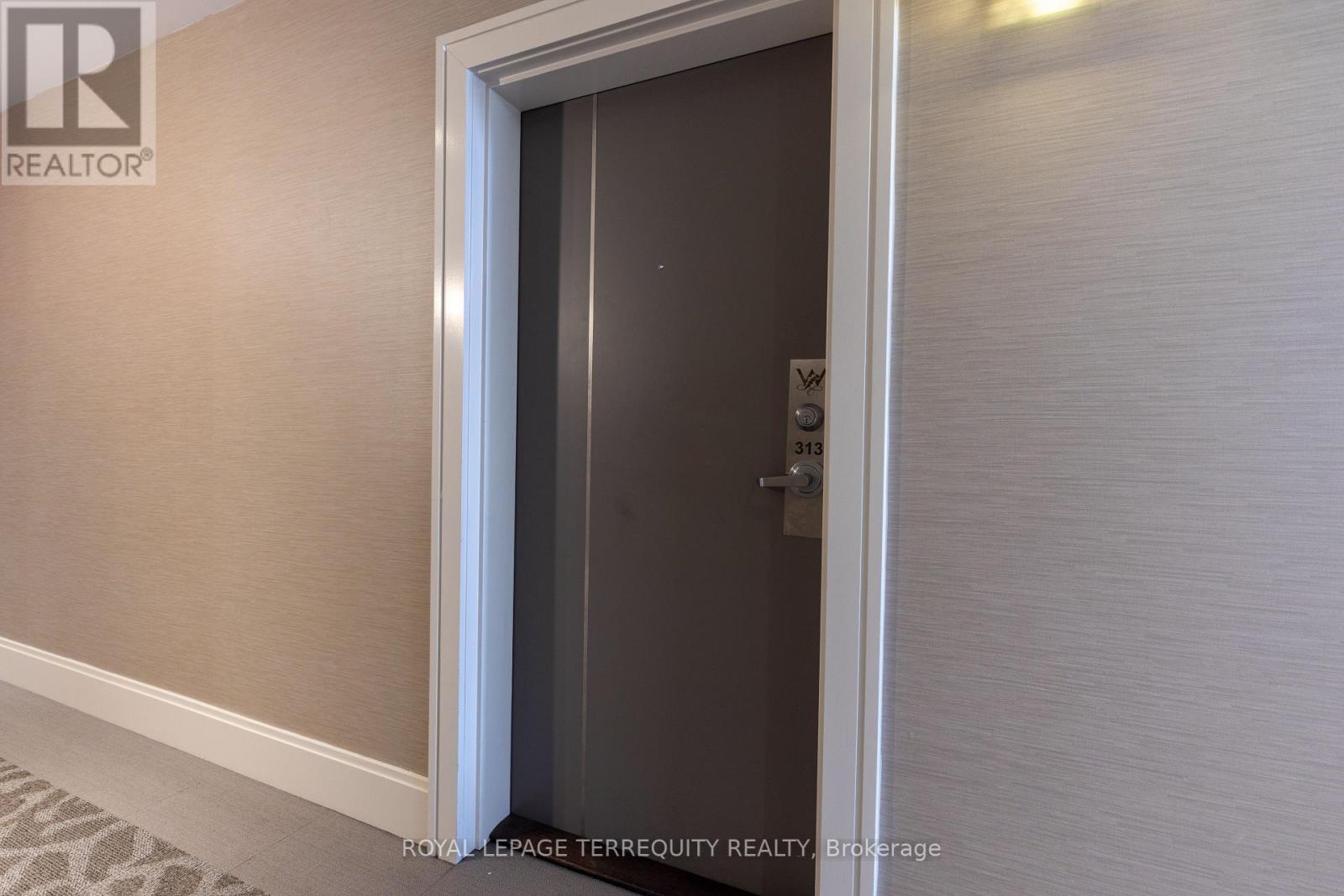 313 - 128 Garden Drive, Oakville, Ontario  L6K 0H7 - Photo 4 - W13219290