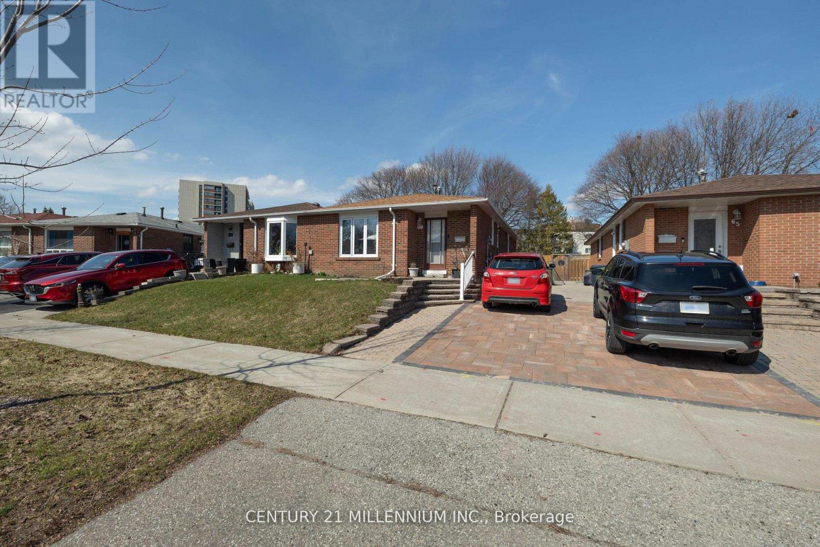 67 Coxworth Crescent, Toronto, Ontario  M1B 1E2 - Photo 1 - E13219326