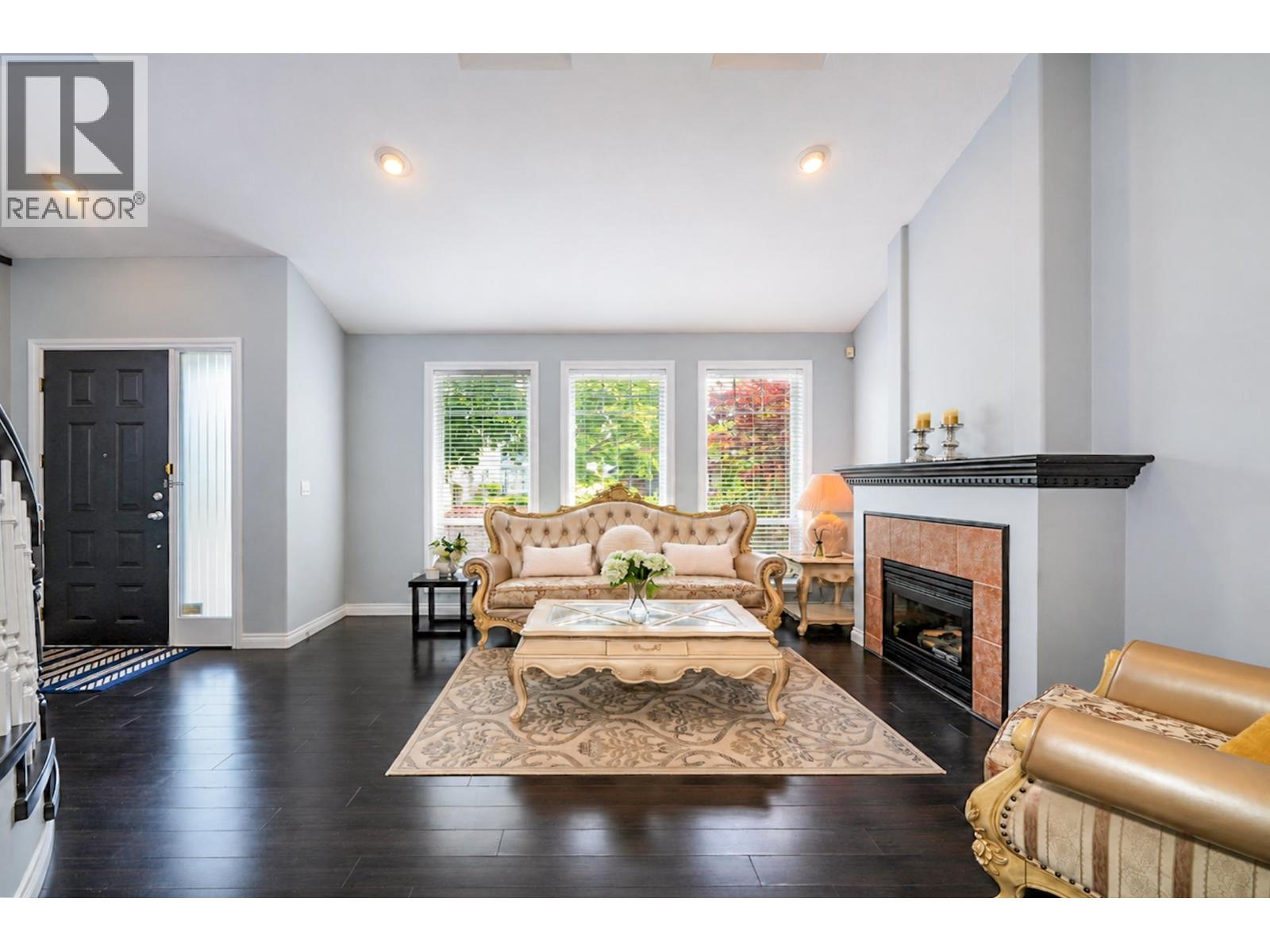 6833 Barnard Drive, Richmond, British Columbia  V7C 5T3 - Photo 4 - R3129864