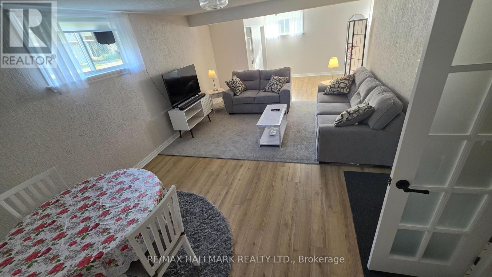 Lower Level - 110 Milton Street, Toronto, Ontario  M8Y 2Y3 - Photo 17 - W13219334
