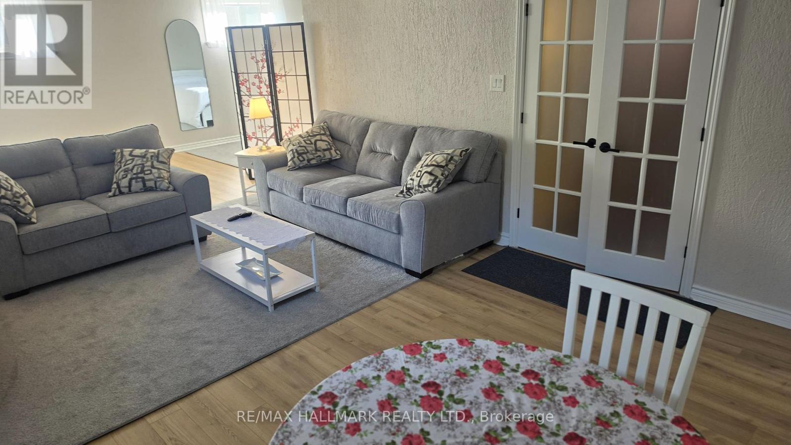 Lower Level - 110 Milton Street, Toronto, Ontario  M8Y 2Y3 - Photo 19 - W13219334