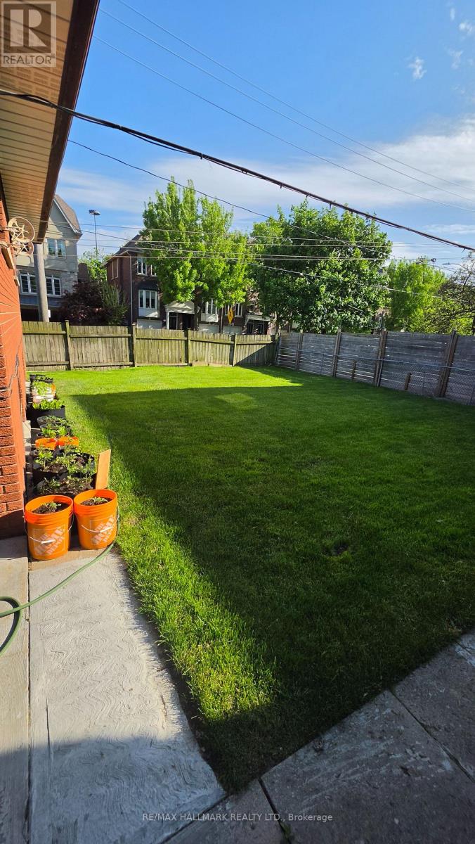 Lower Level - 110 Milton Street, Toronto, Ontario  M8Y 2Y3 - Photo 39 - W13219334