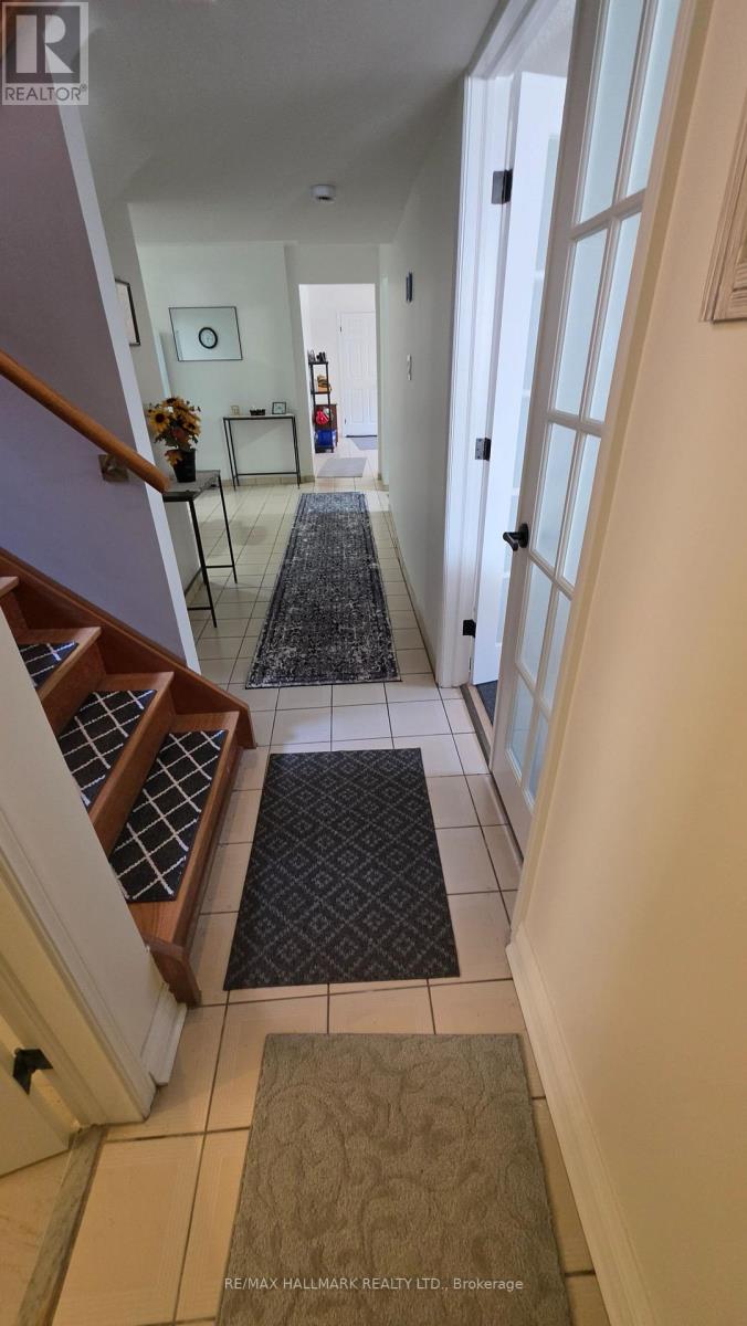 Lower Level - 110 Milton Street, Toronto, Ontario  M8Y 2Y3 - Photo 7 - W13219334