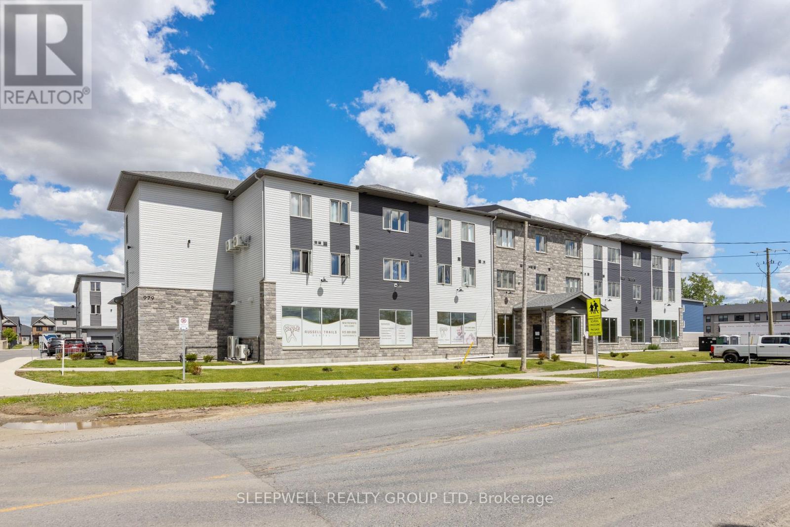 305 - 979 NORTH RUSSELL ROAD, Russell, Ontario