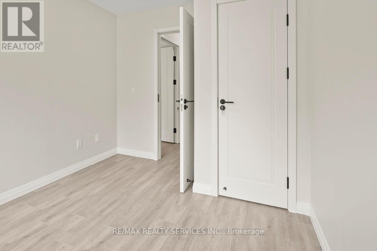 36 - 370 Fisher Mills Road, Cambridge, Ontario  N3C 0G8 - Photo 36 - X13219340