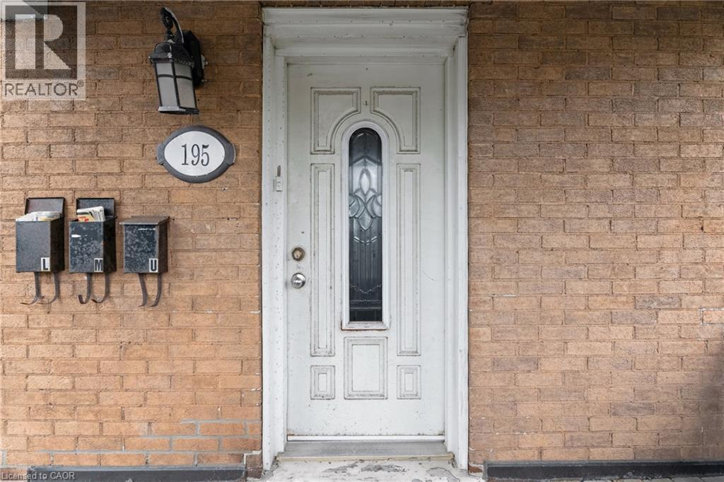 195 Victoria Street N, Kitchener, Ontario  N2H 5C5 - Photo 1 - 40835037