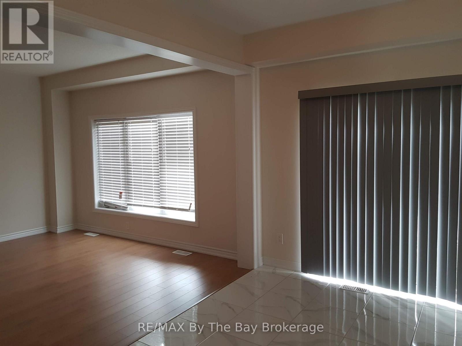 162 Allegra Drive, Wasaga Beach, Ontario  L9Z 1P2 - Photo 4 - S13219348