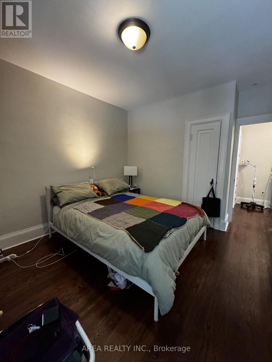81 Humewood Drive, Toronto, Ontario  M6C 2W3 - Photo 12 - C13219352