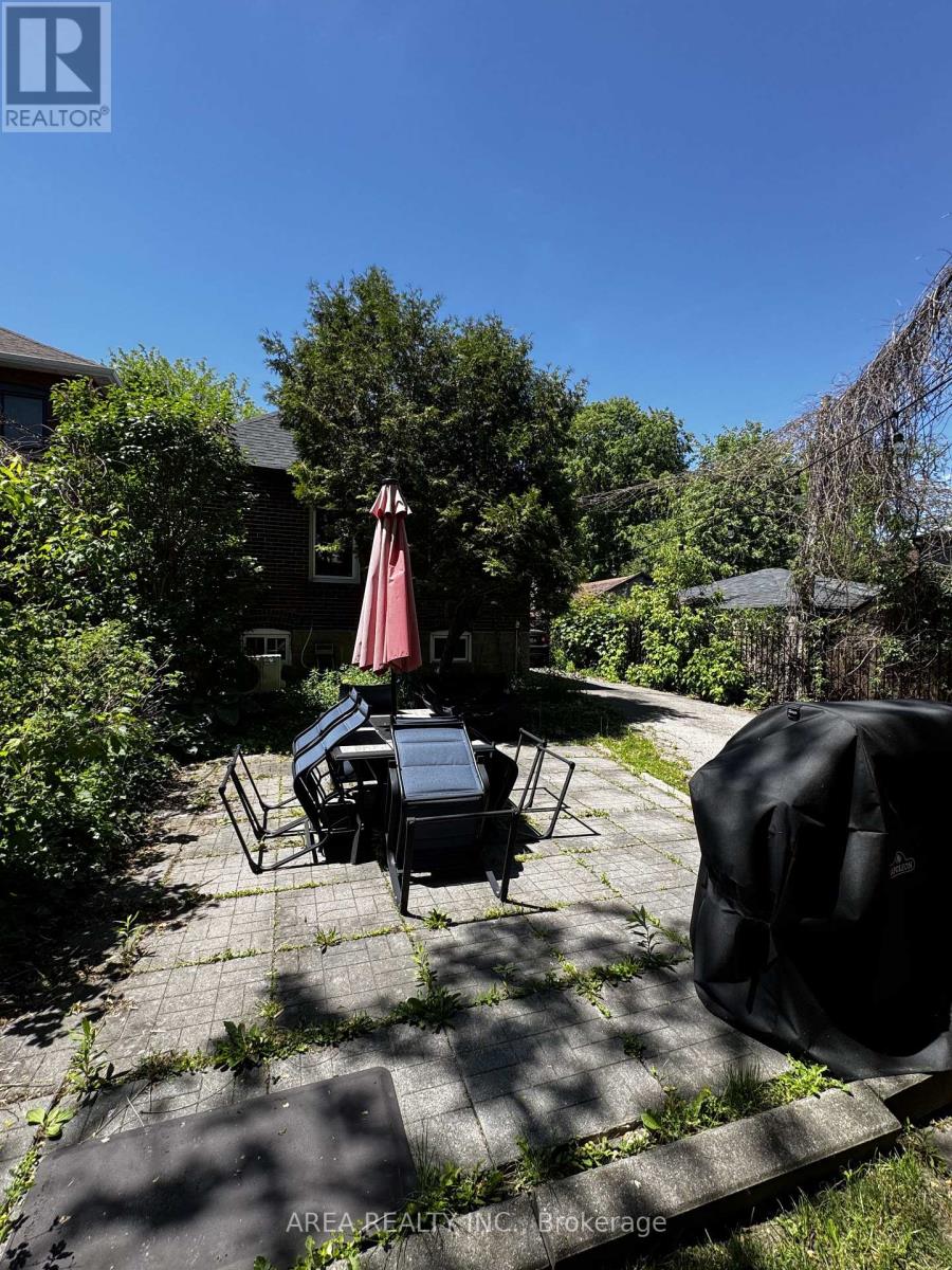 81 Humewood Drive, Toronto, Ontario  M6C 2W3 - Photo 20 - C13219352